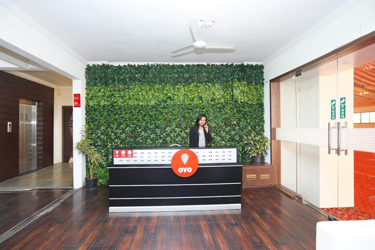 Oyo 10671塞莱姆酒店 纳西克 外观 照片
